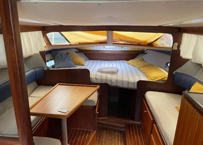 Barco Acogedor - Cosy Boat - Barcelona