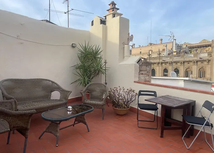 Original Duplex In The Center Of Barcelona