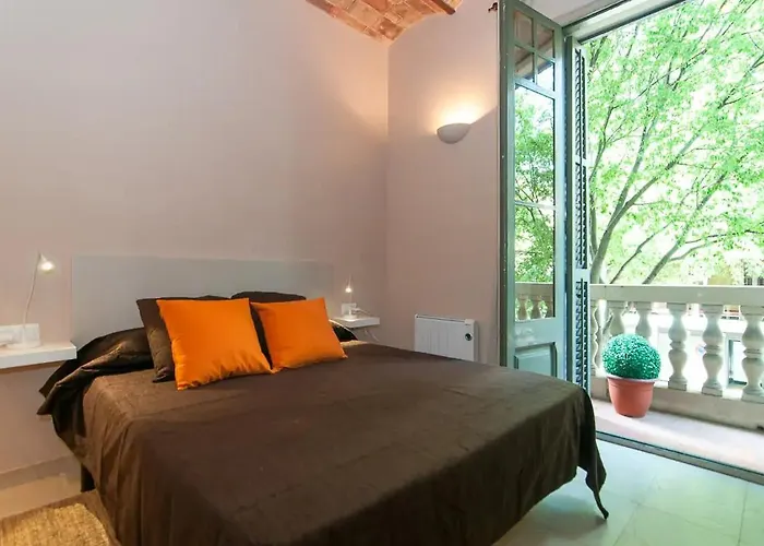 Family Apartment Plaza Espana 2