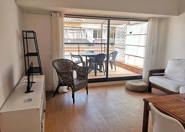 Aparteasy - Atic Sants