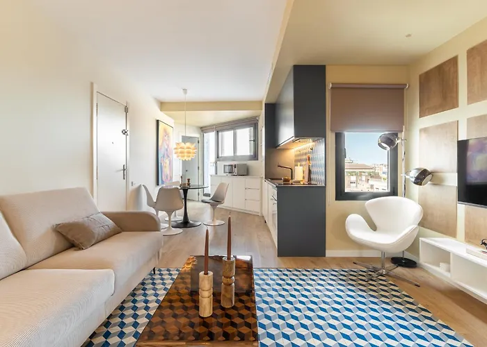 Sagrada Familia Apartment By Olala Homes