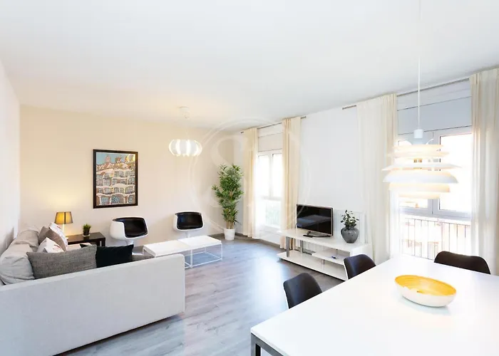Lovely Apartment Near Sagrada Familia