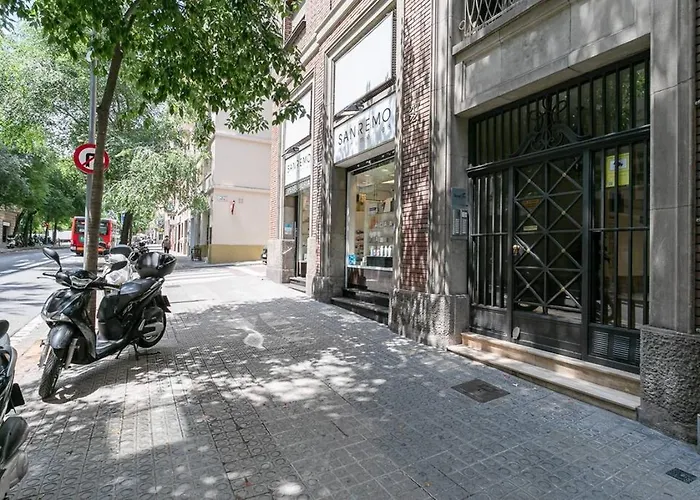 Stylish 3 Bedroom Apartment
