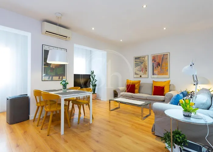 Bonito Apartamento Cerca De La Sagrada Familia