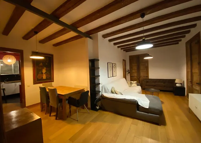 Big Boutique Apartment In The City Center