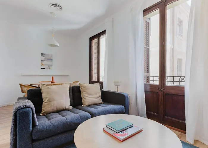 Blueground Vila De Gracia Balcony Elev Washer Bcn-148
