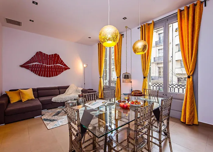Sweet Inn - Urqui City Center