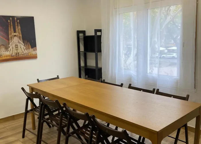 Apartamentos Tarradellas Sants Estacio