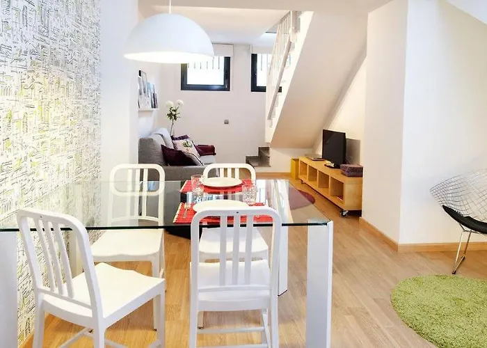 Feelathome Marquet Beach Apartments