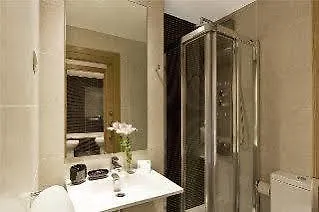 Arago Suites