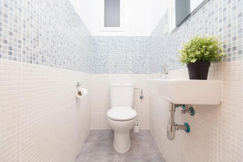 Plaza Espana Fira Apartment *