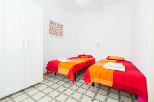Plaza Espana Fira Apartment