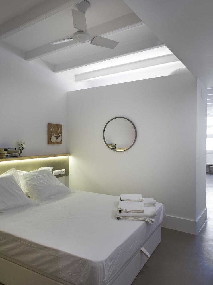 House Place *