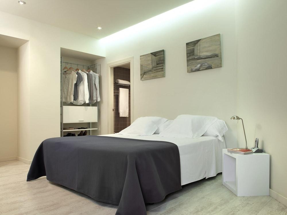 Hotel Limehome Rector Triado