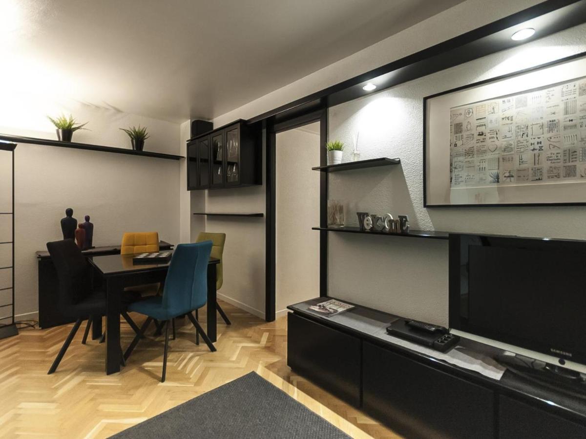 Lets Holidays In Sant Marti Appartement Barcelona