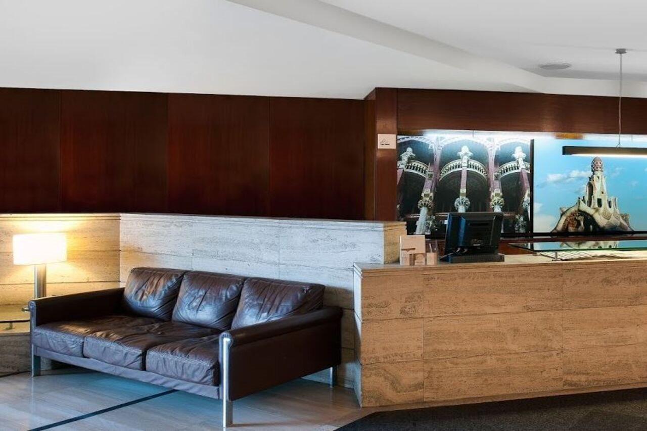 Hotel Catalonia Park Gueell 3*