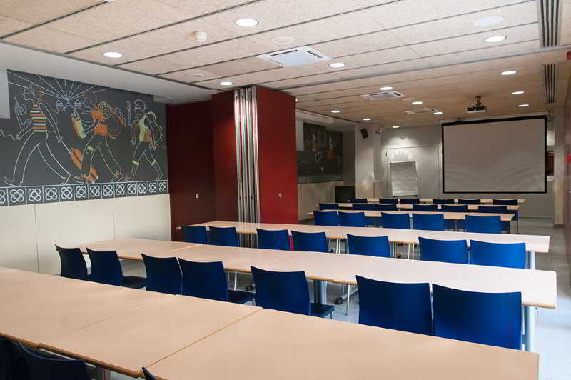 Pere Tarrés Hostel