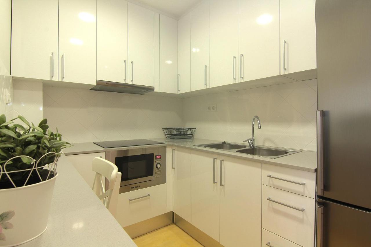 Miquel Angel - Apartment In Sants Large Community Terrace Apartment Barcelona