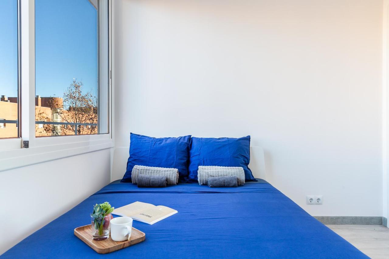 Appartement 3Br - 2Bh Sunny And Spacious Apartment 10 Min Walk From Beach Barcelona
