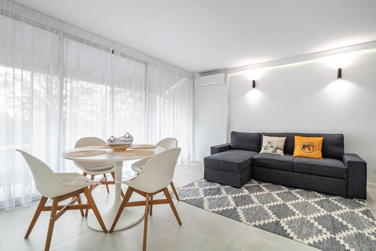 Comtal Homey Apartment *