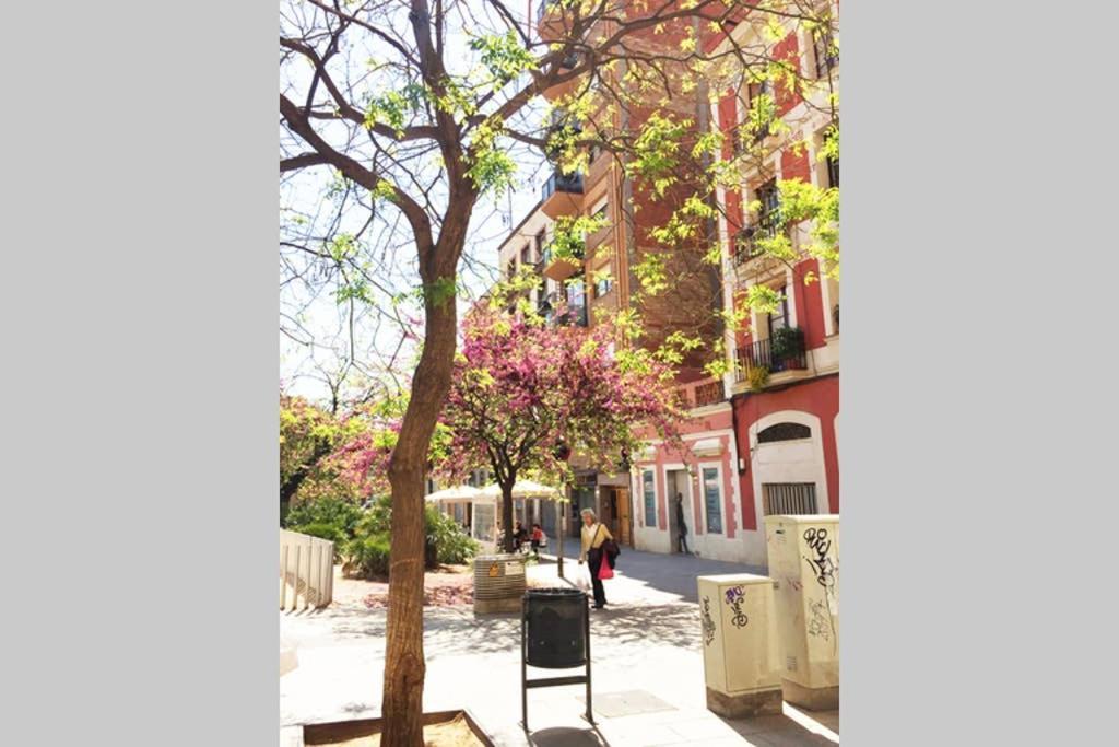 Sunny Gracia - Joanic Renovated Apartment Barcelona