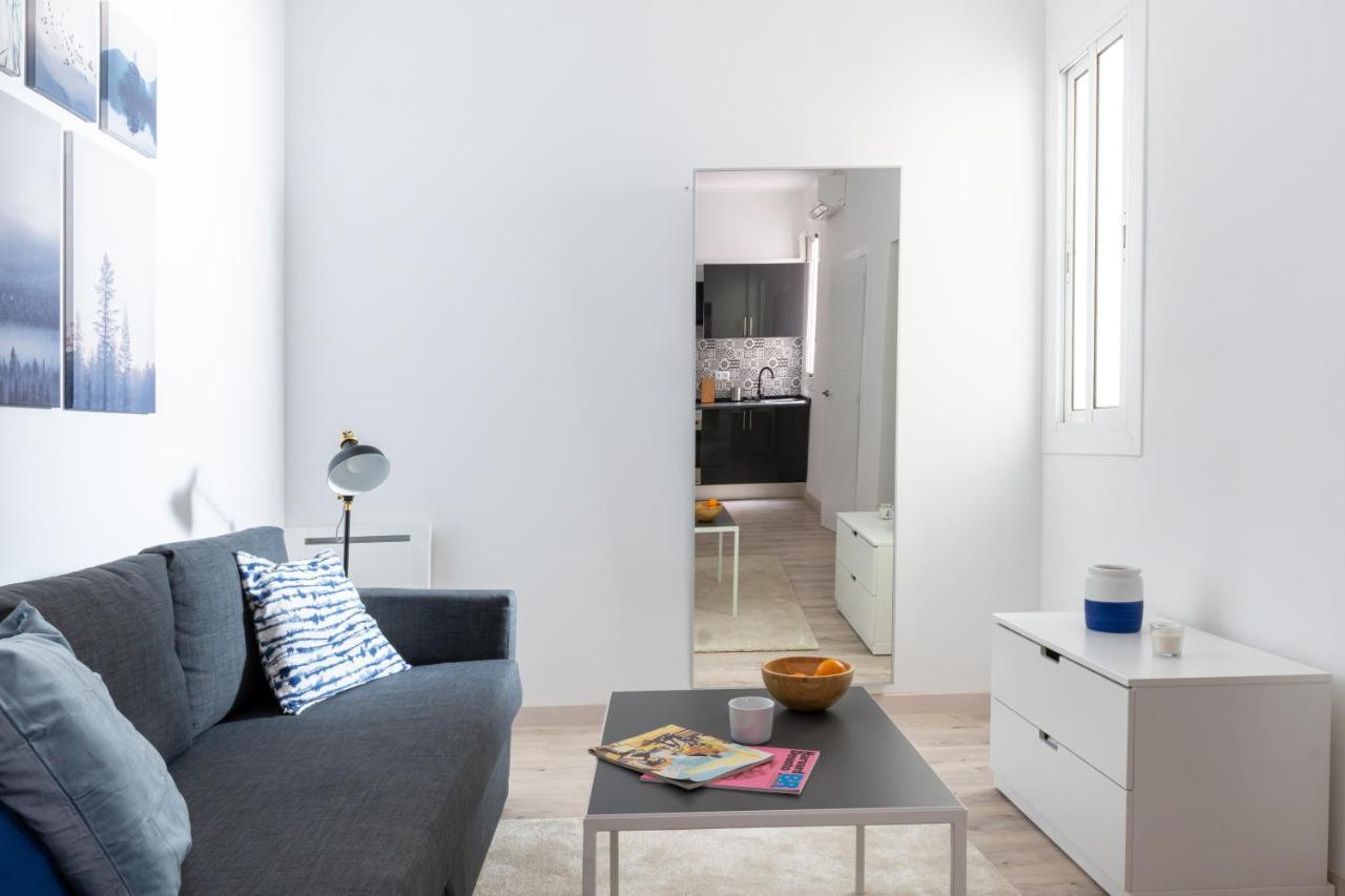 Cozy Studio 5 Min From Camp Nou Appartement Barcelona