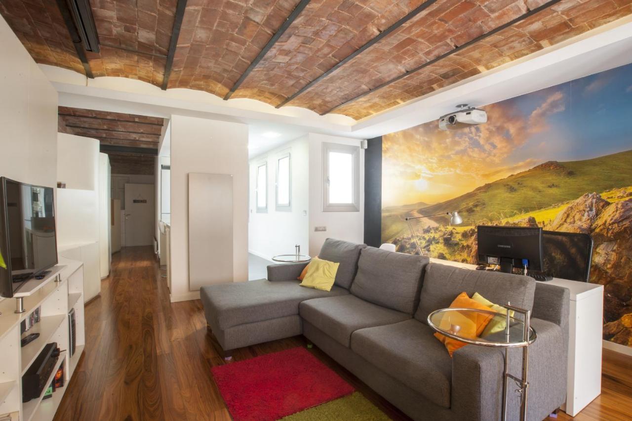 Beautiful, Bright, Spacious And Centric Loft Appartement