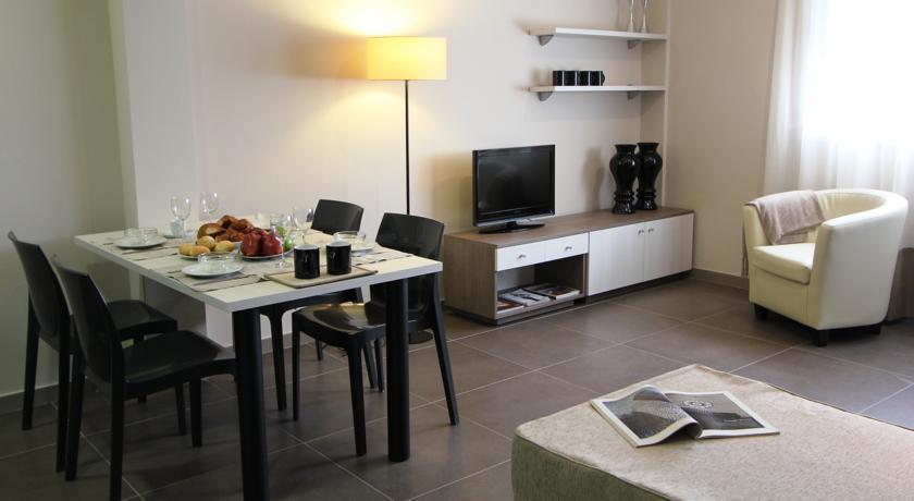 Pierre & Sants Appartement