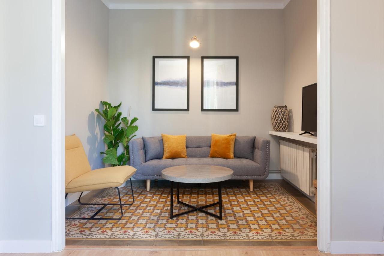My Address On The And Sun Apartment Barcelona