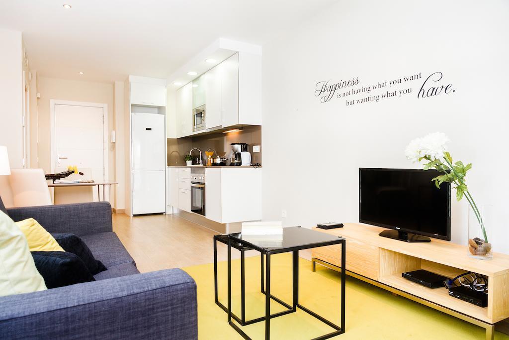 Feelathome Plaza Appartement *