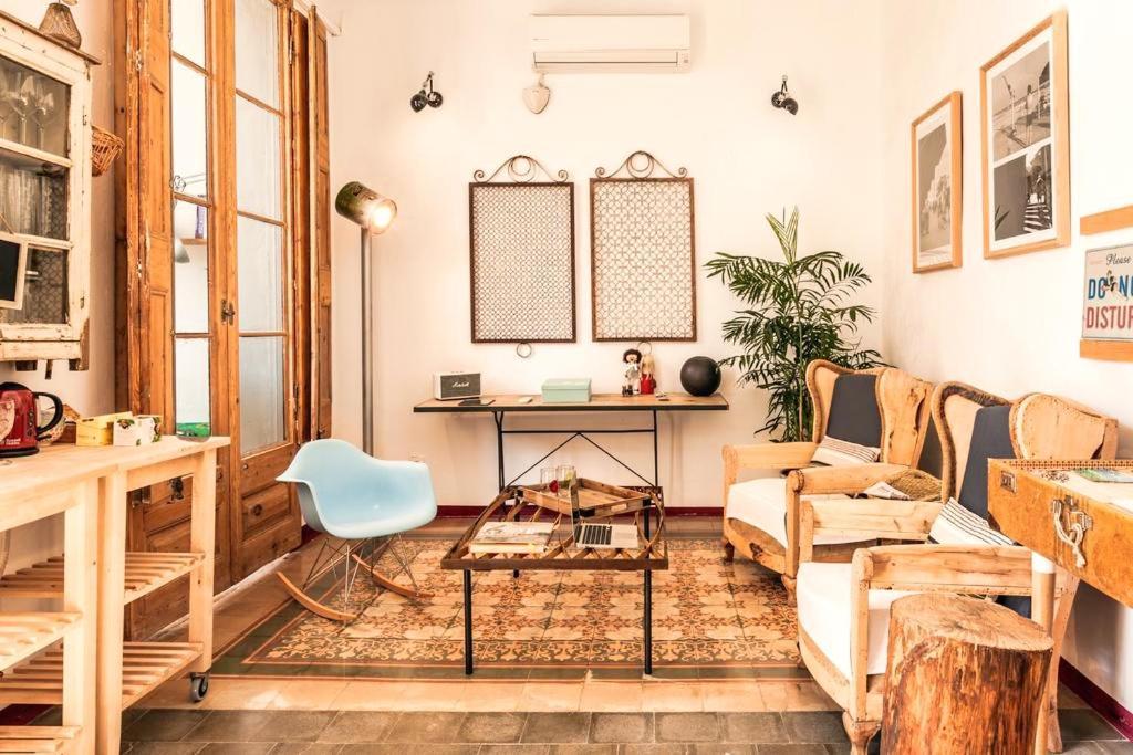 Factory Suites Barcelona Hostel