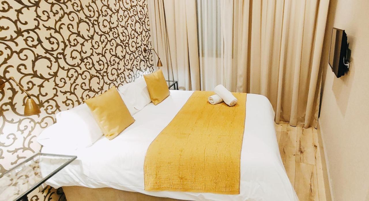 Couette-café Casa Balmes 3*