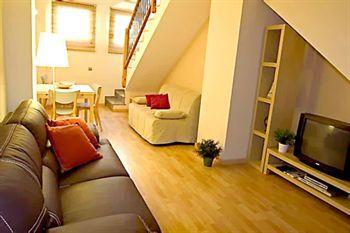 Feelathome Marquet Barcelona