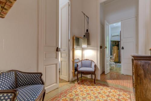 Factory Suites Barcelona Hostel *