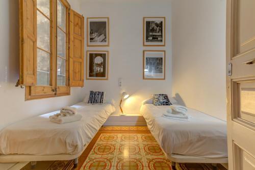 Factory Suites Barcelona Hostel *