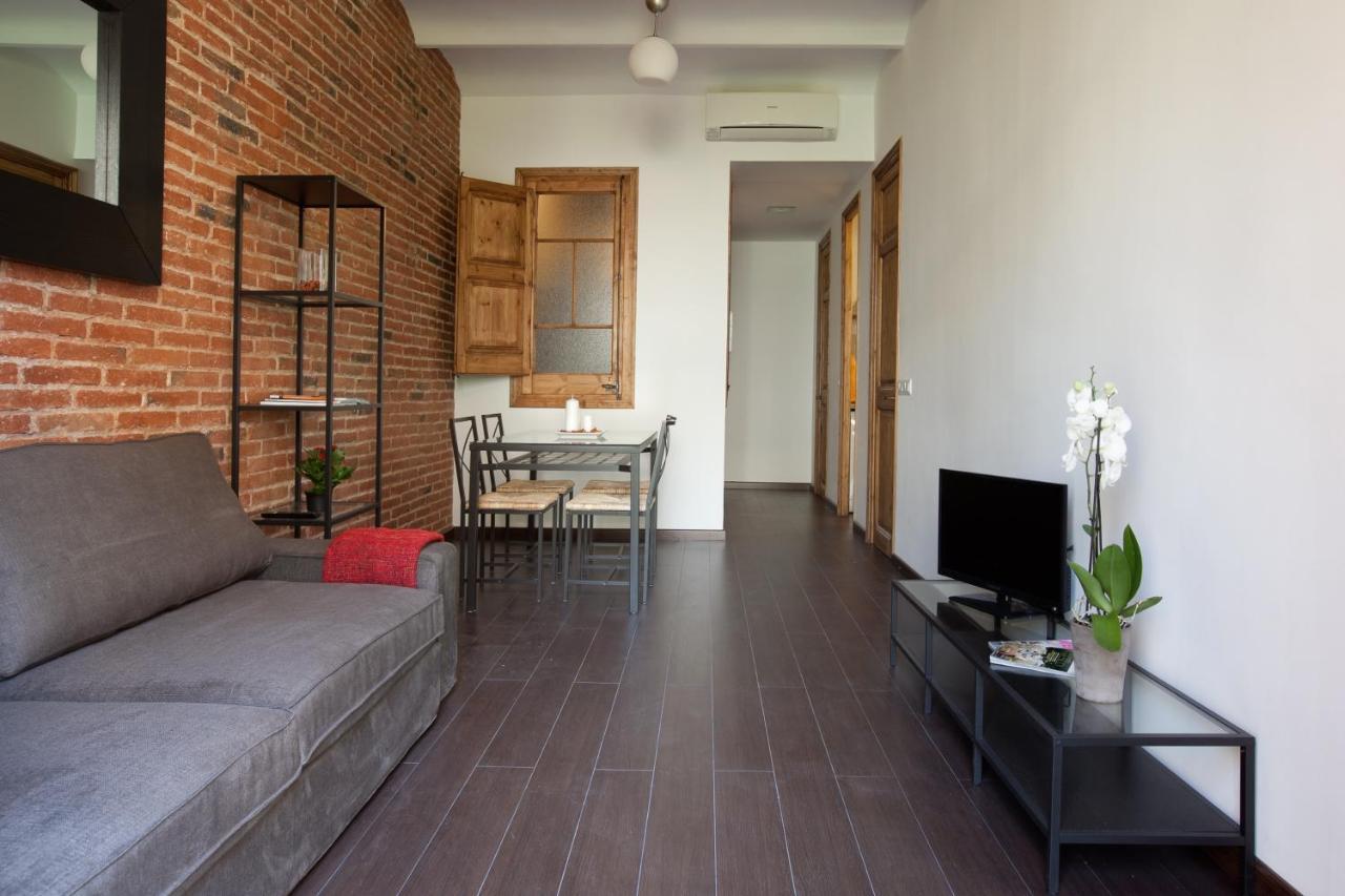 Fully Equipped Place Close To Sagrada Familia Apartment