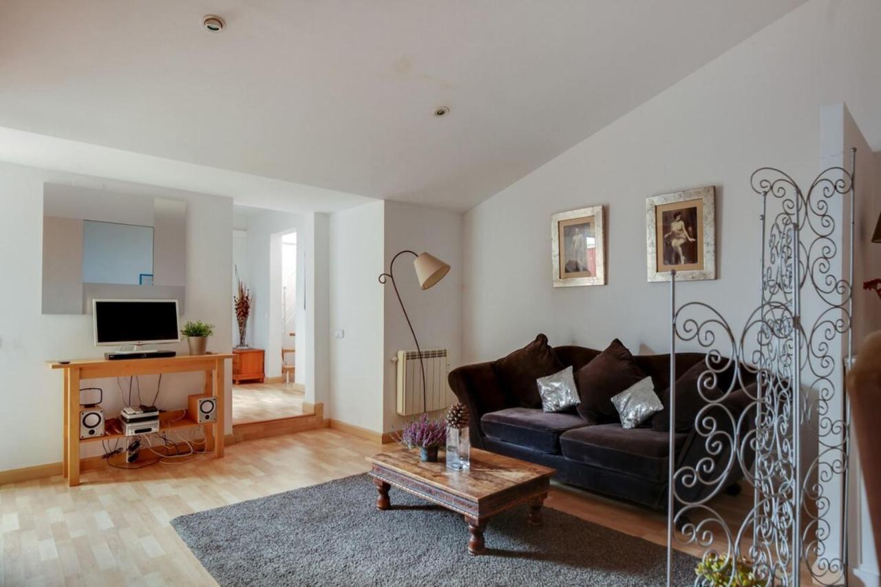 Fabulous 2 Bed With Terrace Close To Plaza Espana Apartment *