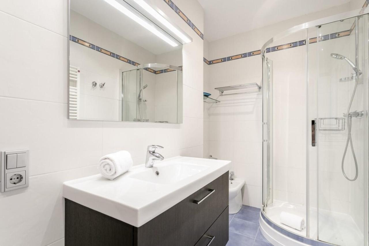 Appartement Fantastic 2 Bedroom 5 Minutes By Car From Plaza Catalunya Barcelona