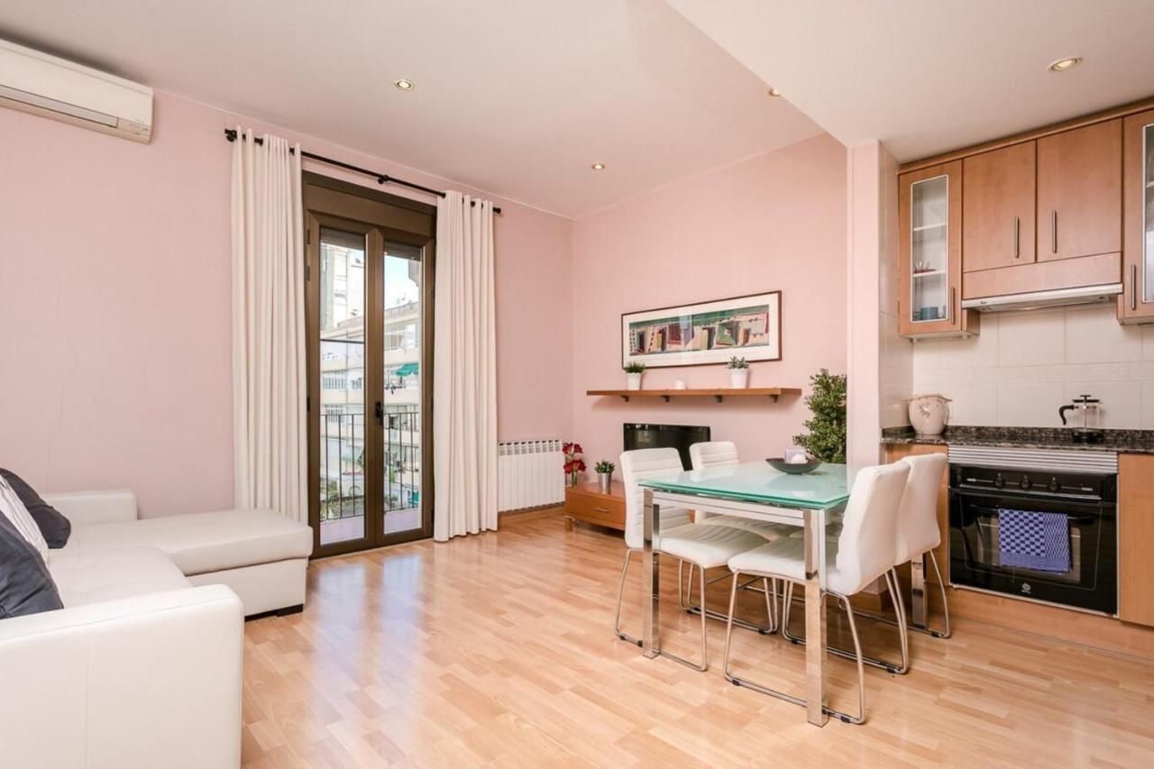 Appartement Fantastic 2 Bedroom 5 Minutes By Car From Plaza Catalunya *
