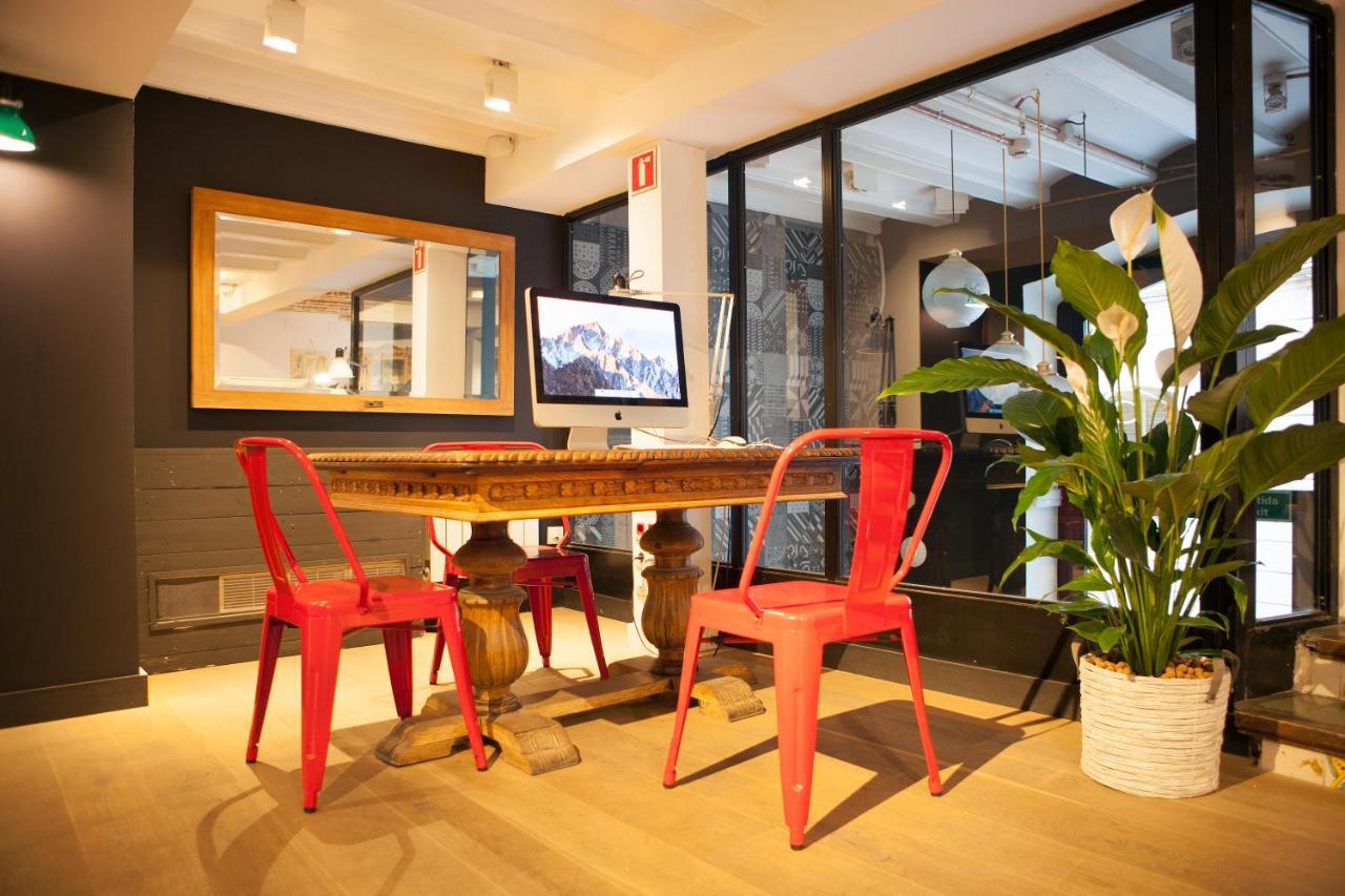 Eco Boutique Grau 2*