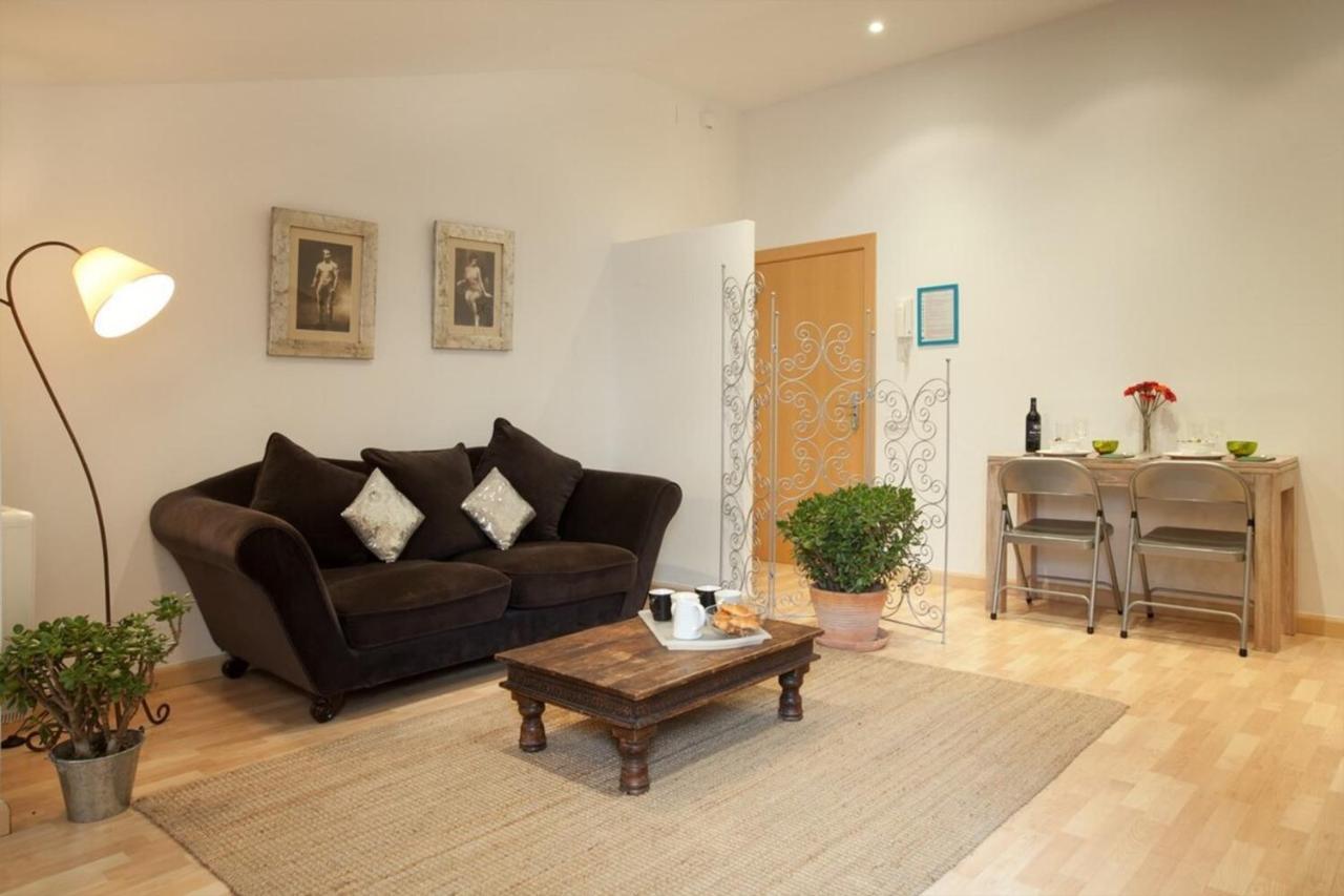 Fabulous 2 Bed With Terrace Close To Plaza Espana Barcelona