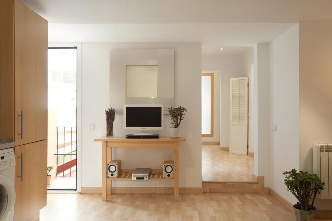 Fabulous 2 Bed With Terrace Close To Plaza Espana Apartment *