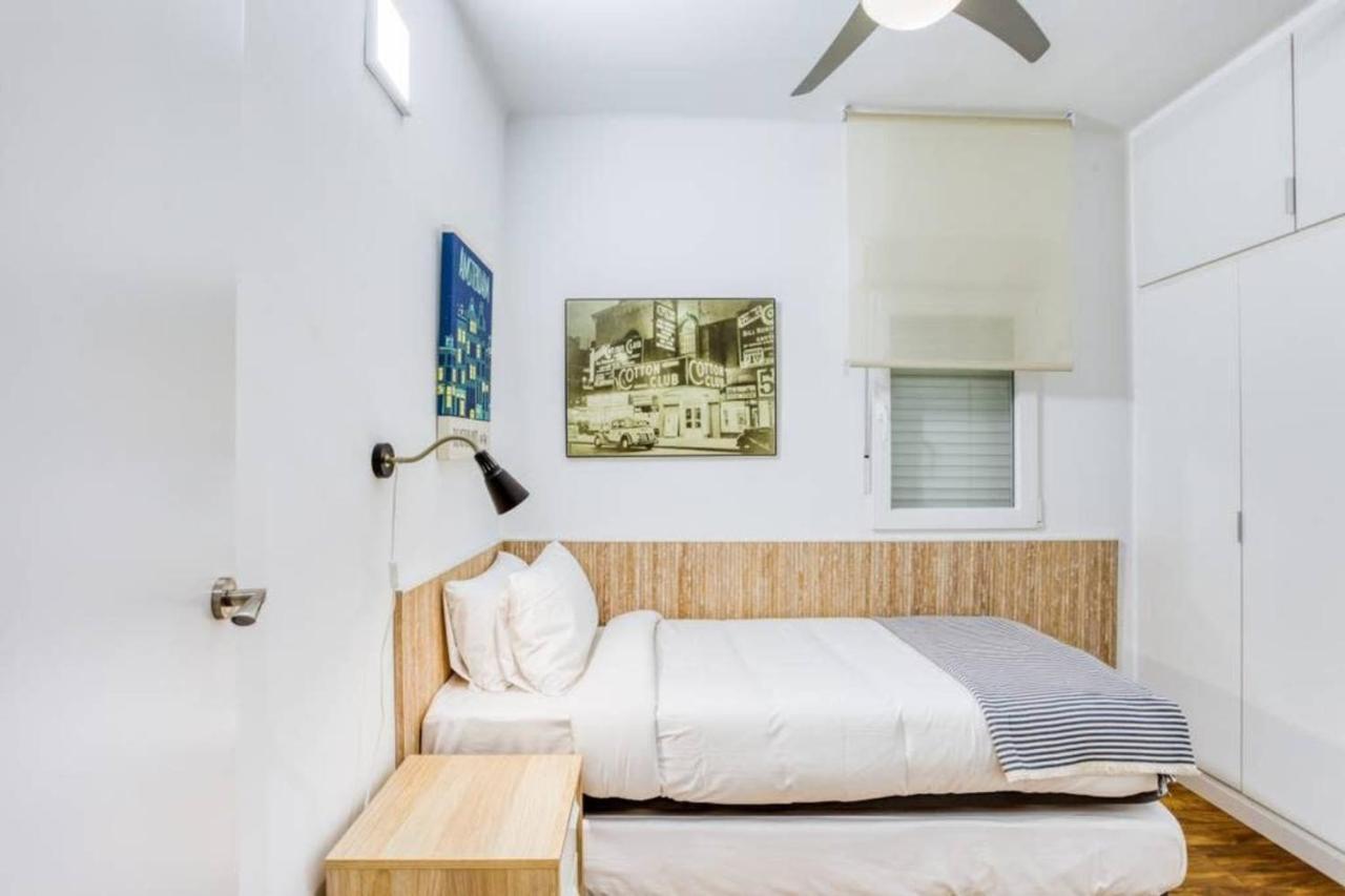 Nice And Cozy 4 Bedroom In Sants-montjuic Bcn Appartement Barcelone
