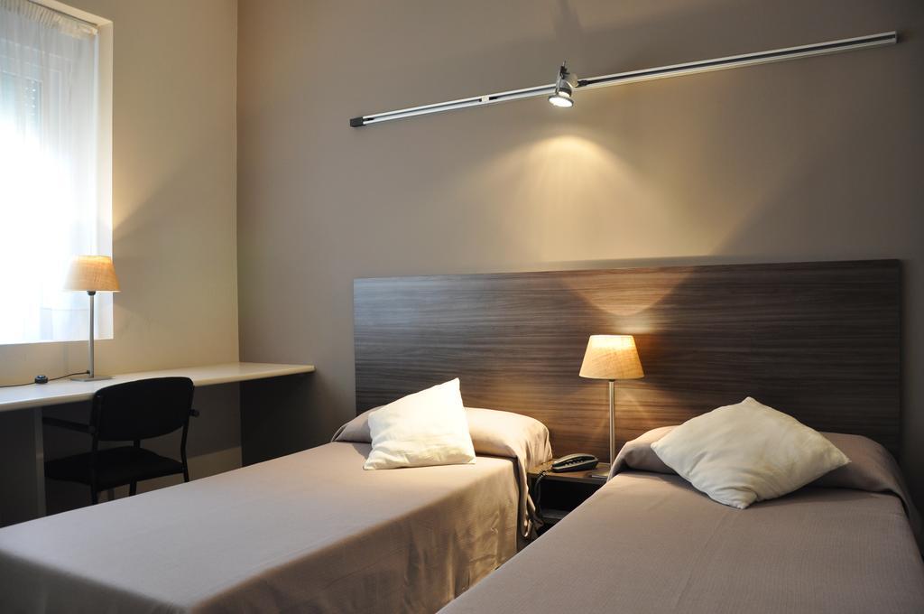 Residencia D'investigadors Auberge de jeunesse Barcelone