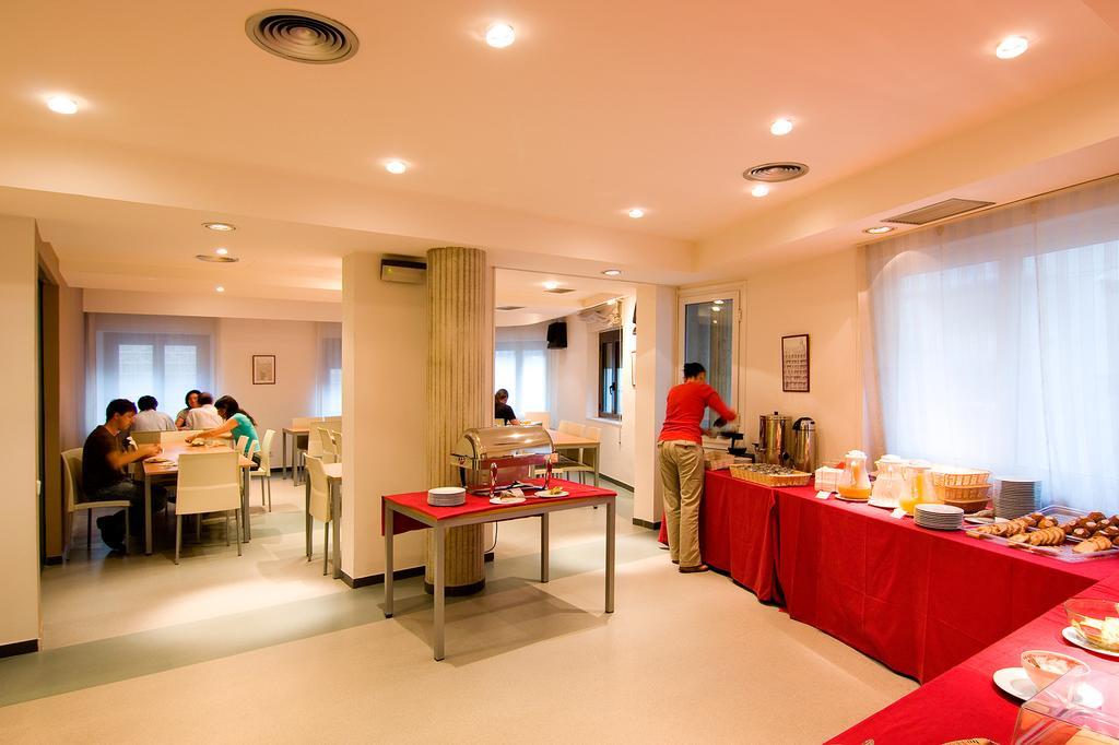 Residencia D'investigadors Auberge de jeunesse Barcelone