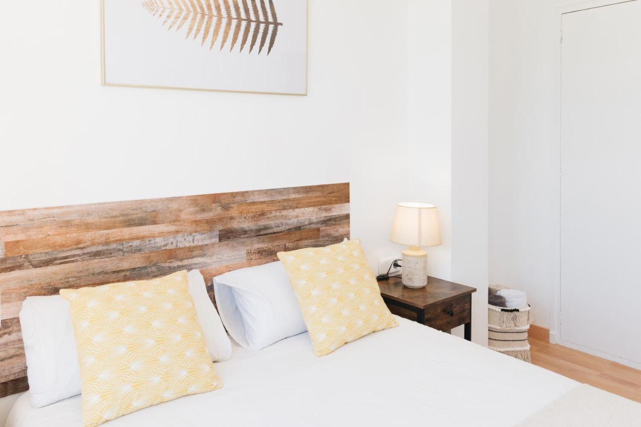 Apartment Sunny And Modern Ideal For Groups Barcelona