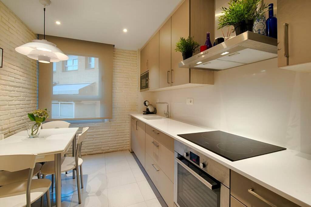 Apartment Great And Seaside Flat