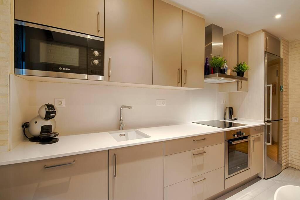 Great And Seaside Flat Barcelona