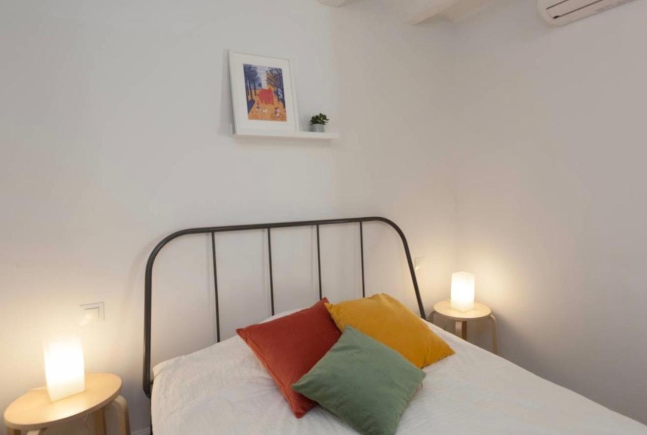 Modern Ramblas Apartment Barcelona