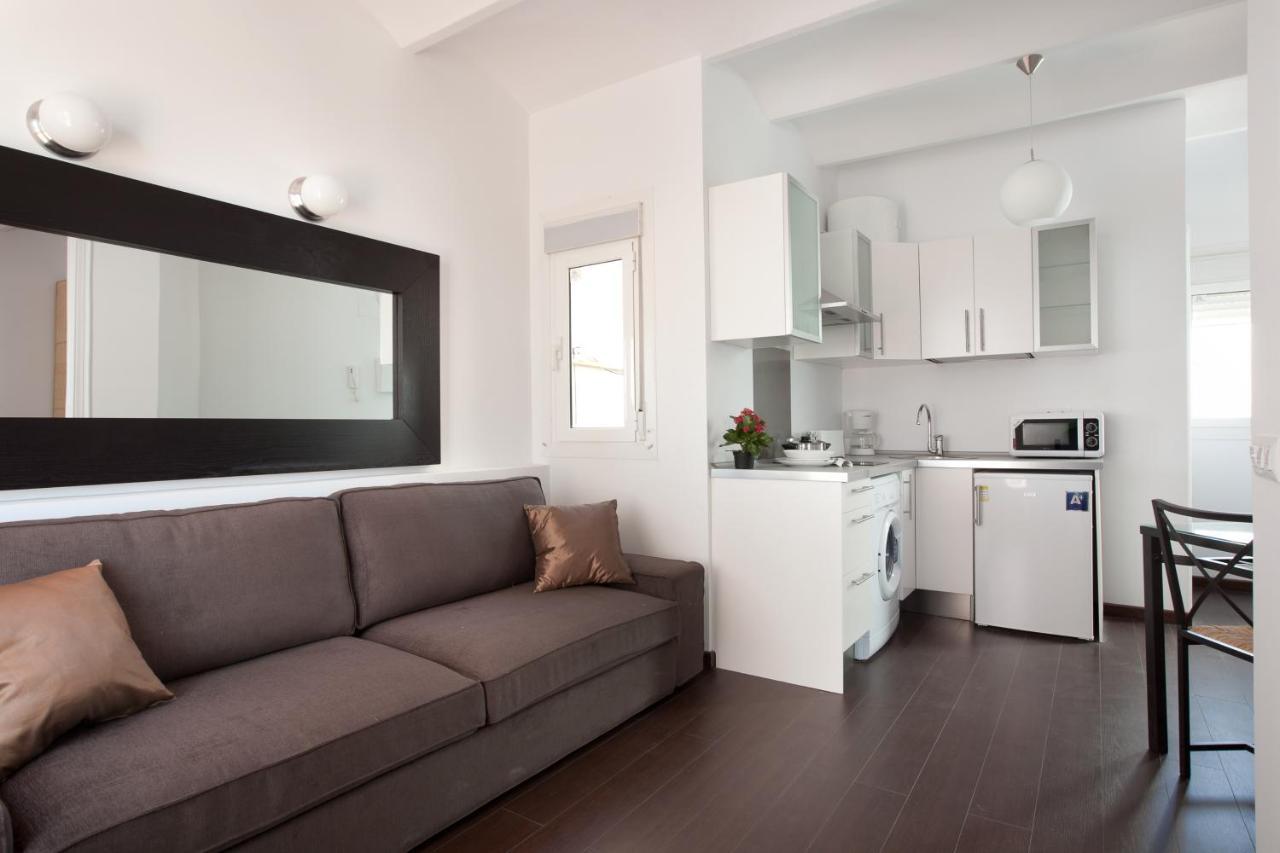 Beautiful Penthouse Next To Sagrada Familia Apartment